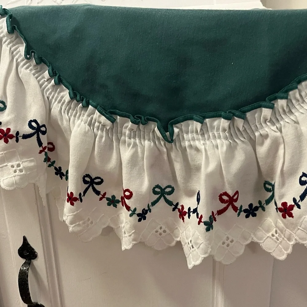 Vintage Embroidered Ruffled Valances